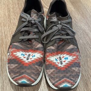 Stylish Patterned Women's  Shoes